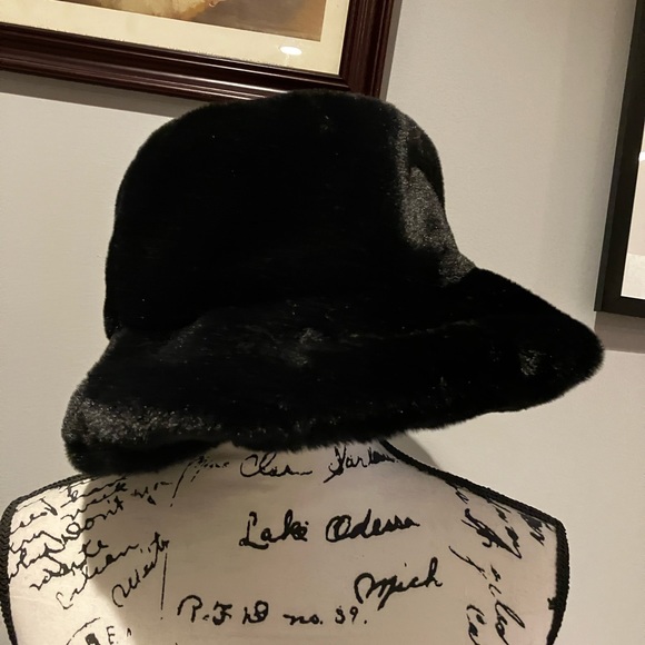 ASOS Accessories - Black fur bucket hat
